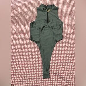 PANI Elegant Charcoal Sleeveless Bodysuit